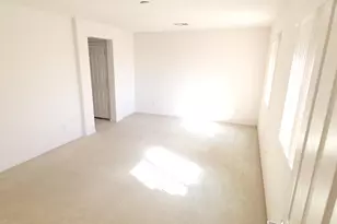 1832 S Falcon Dr, Gilbert, AZ 85295 - Photo 16