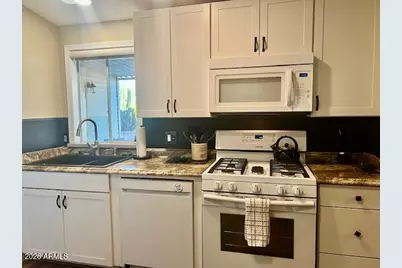 2605 S Tomahawk Road #181, Apache Junction, AZ 85119 - Photo 2