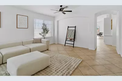 11421 W Overlin Drive, Avondale, AZ 85323 - Photo 2