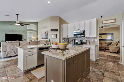 550 S Oak Street, Gilbert, AZ 85233 - Photo 18