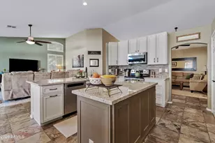 550 S Oak St, Gilbert, AZ 85233 - Photo 18