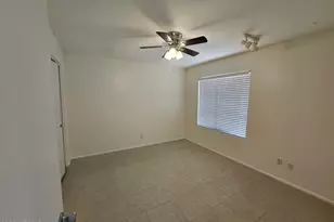 7038 S 42nd St, Phoenix, AZ 85042 - Photo 12