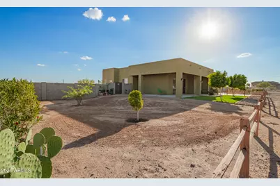 30709 N 251st Avenue, Wittmann, AZ 85361 - Photo 6