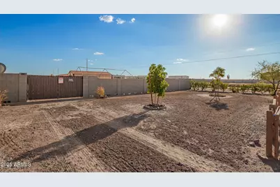 30709 N 251st Avenue, Wittmann, AZ 85361 - Photo 4