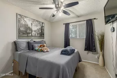 2530 N 58th Avenue, Phoenix, AZ 85035 - Photo 26