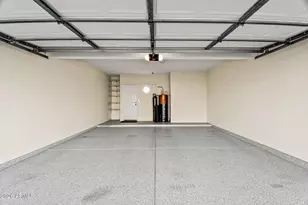 7957 E Joshua Tree Ln, Scottsdale, AZ 85250 - Photo 12