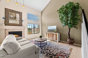 7957 E Joshua Tree Ln, Scottsdale, AZ 85250 - Photo 4