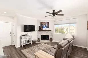 16013 S Desert Foothills Pkwy, Phoenix, AZ 85048 - Photo 24