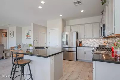 16768 S 180th Drive, Goodyear, AZ 85338 - Photo 8