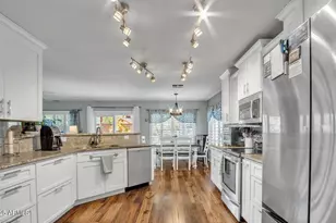 2302 E Paraiso Dr, Phoenix, AZ 85024 - Photo 1