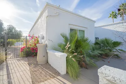 1201 E Rowlands Lane, Phoenix, AZ 85022 - Photo 6