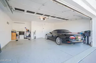 1201 E Rowlands Ln, Phoenix, AZ 85022 - Photo 32