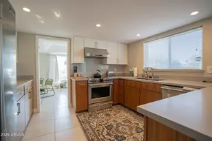 1201 E Rowlands Ln, Phoenix, AZ 85022 - Photo 20