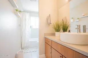 1201 E Rowlands Ln, Phoenix, AZ 85022 - Photo 10