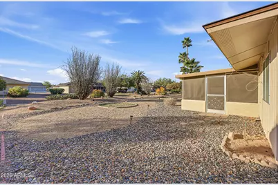 20001 N Willowcreek Circle, Sun City, AZ 85373 - Photo 28