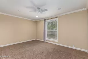 10627 N 44th Ct, Phoenix, AZ 85028 - Photo 34