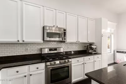 5030 E Kirkland Road, Phoenix, AZ 85054 - Photo 8