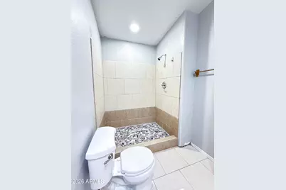 8431 W Altos Drive, Arizona City, AZ 85123 - Photo 6