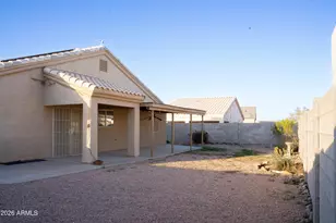 8431 W Altos Dr, Arizona City, AZ 85123 - Photo 12