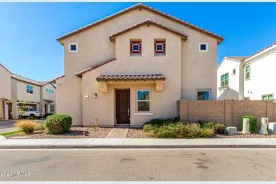 688 N Abalone Drive, Gilbert, AZ 85233 - Photo 4