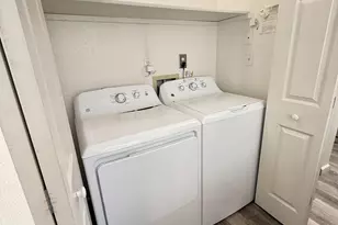 100 E Fillmore St, Phoenix, AZ 85004 - Photo 12