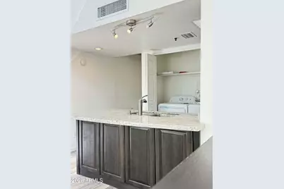 100 E Fillmore Street #208, Phoenix, AZ 85004 - Photo 12