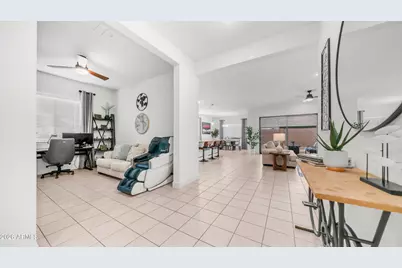 8022 W Northview Avenue, Glendale, AZ 85303 - Photo 16