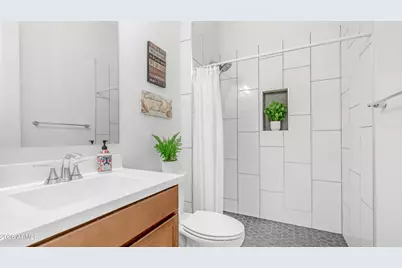 8022 W Northview Avenue, Glendale, AZ 85303 - Photo 20