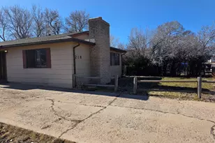 218 E Edison Ave, Williams, AZ 86046 - Photo 32
