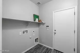 18009 W Sunnyslope Ln, Waddell, AZ 85355 - Photo 8