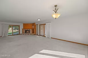 5944 E Calle Del Norte, Phoenix, AZ 85018 - Photo 12