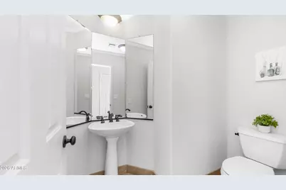 1467 E Amberwood Drive, Phoenix, AZ 85048 - Photo 48