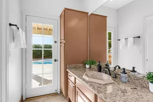 1467 E Amberwood Dr, Phoenix, AZ 85048 - Photo 46