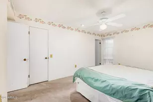 11074 W Winchester Dr, Sun City, AZ 85351 - Photo 18