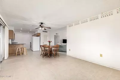 11074 W Winchester Drive, Sun City, AZ 85351 - Photo 10