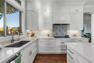 6910 E Saddleback Cir, Mesa, AZ 85207 - Photo 12