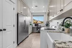 6910 E Saddleback Cir, Mesa, AZ 85207 - Photo 28