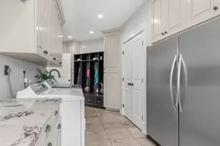 6910 E Saddleback Cir, Mesa, AZ 85207 - Photo 30