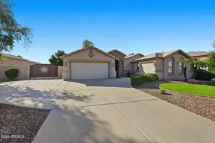 8357 W San Juan Ave, Glendale, AZ 85305 - Photo 2