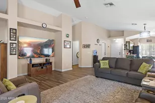 3523 W Saguaro Park Ln, Glendale, AZ 85310 - Photo 12