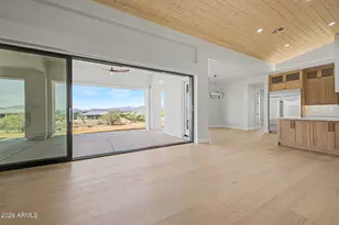 612 E Amber Sun Dr, Phoenix, AZ 85085 - Photo 18