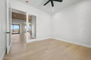 612 E Amber Sun Dr, Phoenix, AZ 85085 - Photo 44