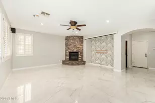 1919 W Bonanza Ln, Phoenix, AZ 85085 - Photo 10