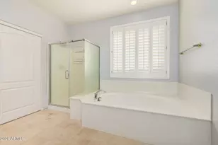 1919 W Bonanza Ln, Phoenix, AZ 85085 - Photo 30