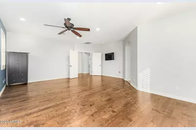 1919 W Bonanza Lane, Phoenix, AZ 85085 - Photo 28