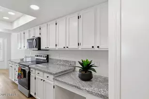 1021 S Greenfield Rd, Mesa, AZ 85206 - Photo 8