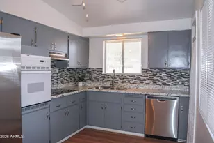 12208 N 103rd Ave, Sun City, AZ 85351 - Photo 8