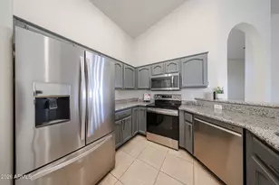 13260 W Palm Ln, Goodyear, AZ 85395 - Photo 30