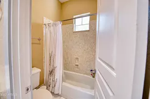 2106 E Beth Dr, Phoenix, AZ 85042 - Photo 38