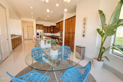 2106 E Beth Drive, Phoenix, AZ 85042 - Photo 12